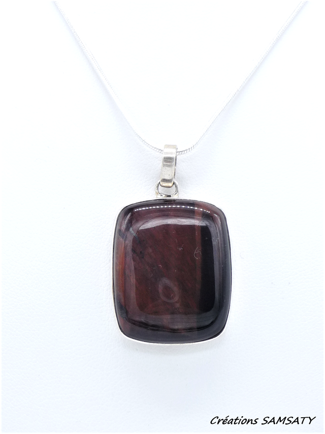 Pendentif en Œil de Taureau