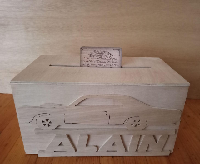 Urne voiture  personnalisable 