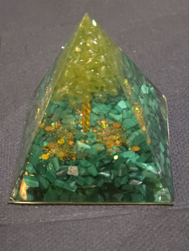 Orgonite Malachite 6 cm Arbre de Vie