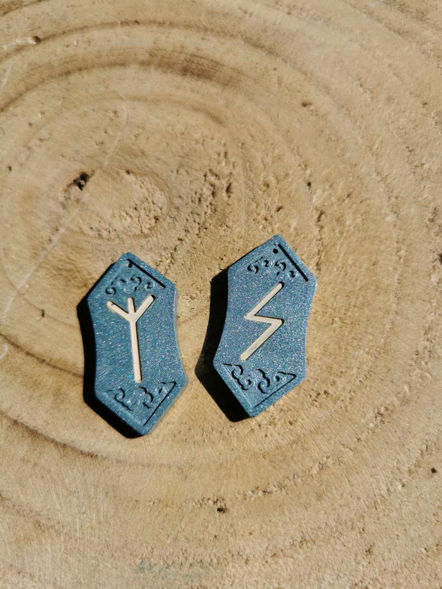 Bleue nacrée pastel