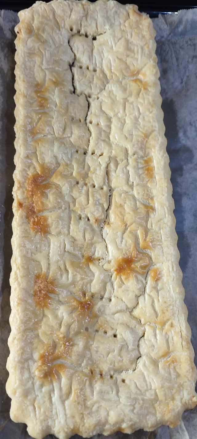 Corned beef pie 