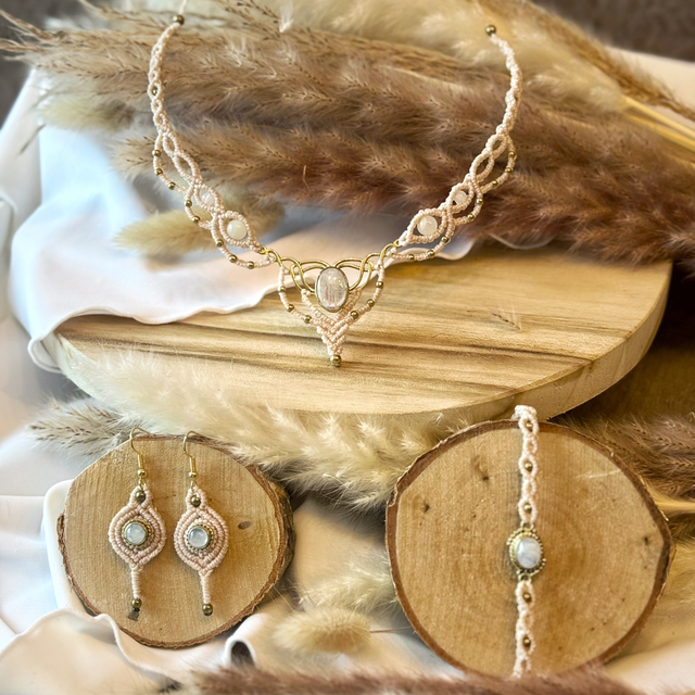 Luna - Parure micro-macramé et pierre de lune / Collection Céleste
