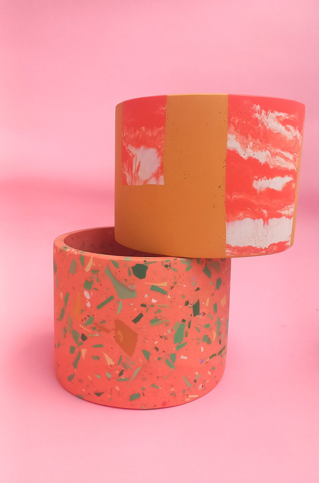  Osłonka na doniczkę, pomarańczowa doniczka, zielone lastryko