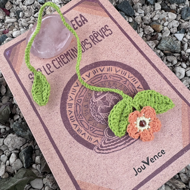 Marque page fleur cornaline