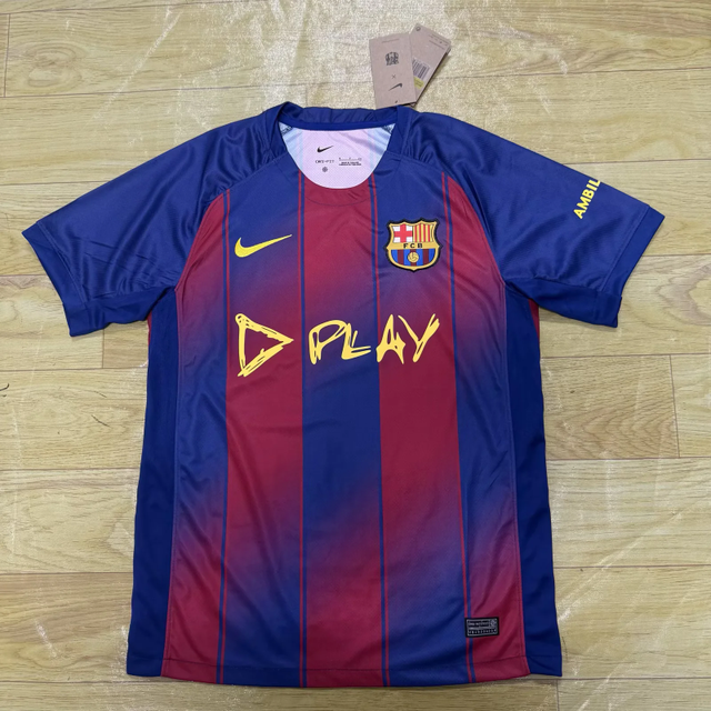 NUEVA Camiseta 1ª Barcelona "Ed Sheeran" - Versión Fan - 25-26