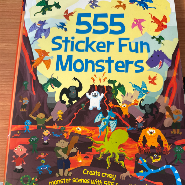 555 Sticker Fun Monsters