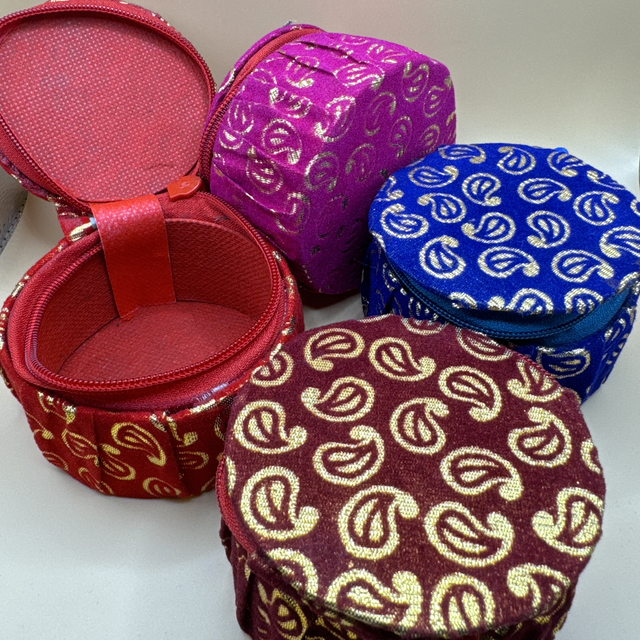 Velvet Design Round Box Round Zipped Bangle Box