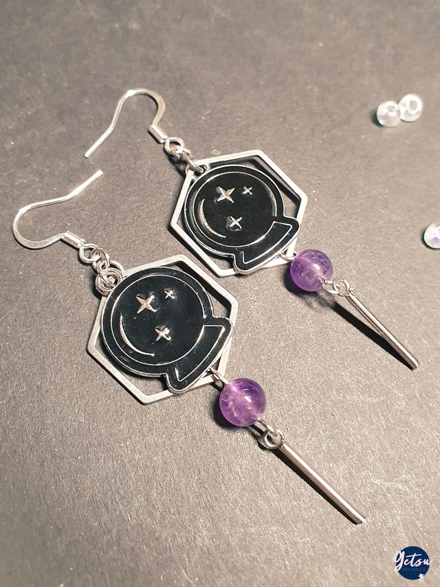 Boucles d&#039;oreilles divinatoires et améthystes