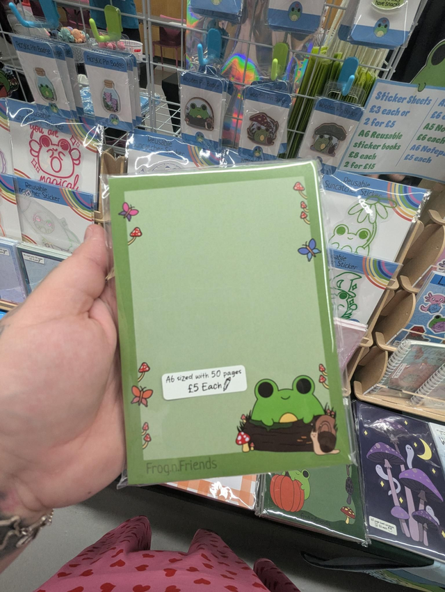 Frog on a log notepad A6