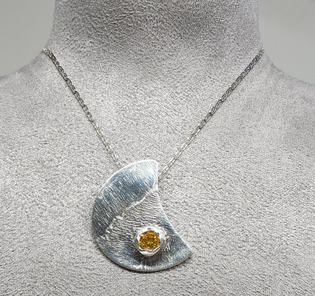 Half moon fine silver pendant with citerine cubic zirconia