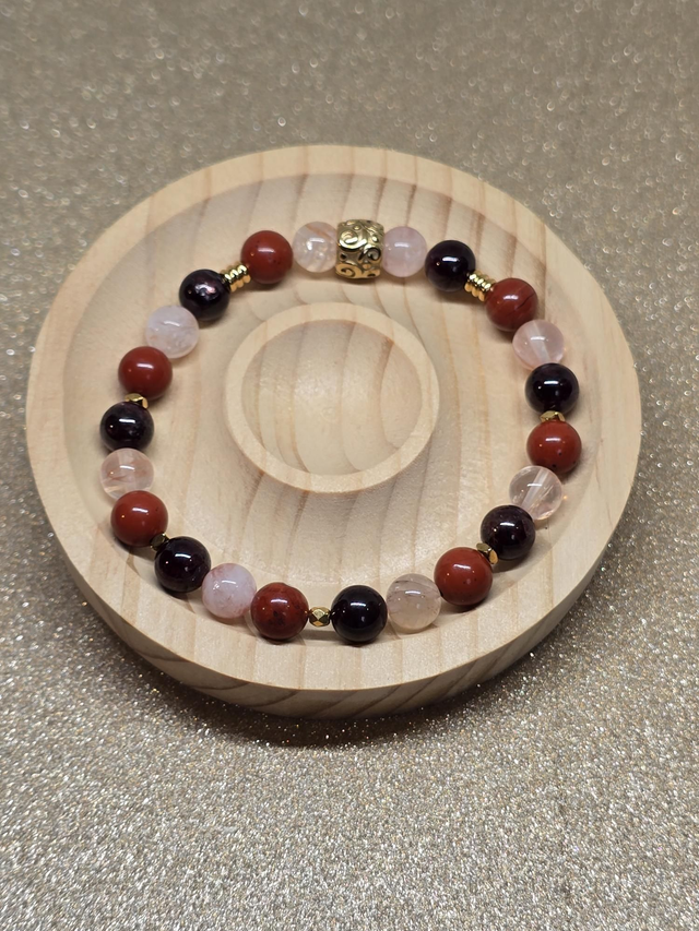Bracelet Énergie vitale : Grenat, Jaspe rouge, Quartz hématoïde en 0,8 cm