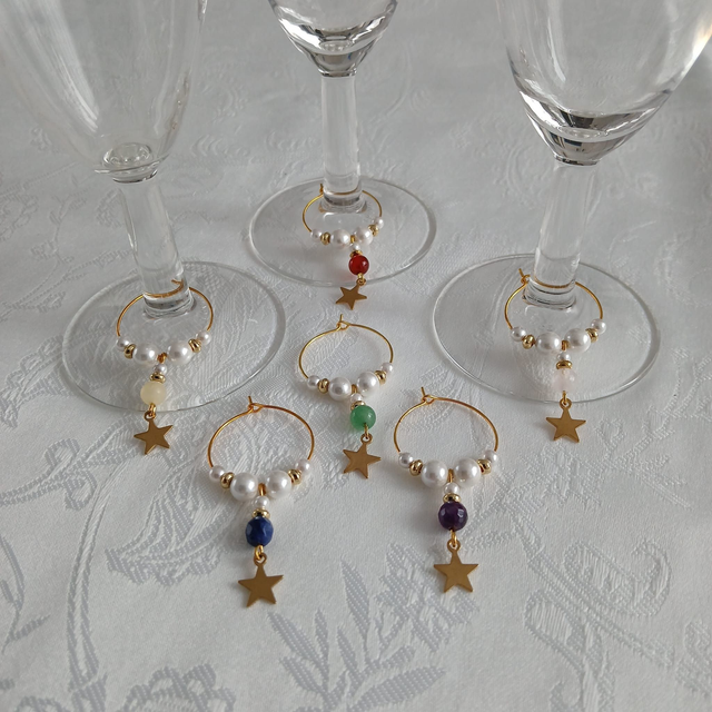 Wijnglas markeerder (set van 6) met Schelppareltjes, Edelsteen en Sterbedel (13.003)