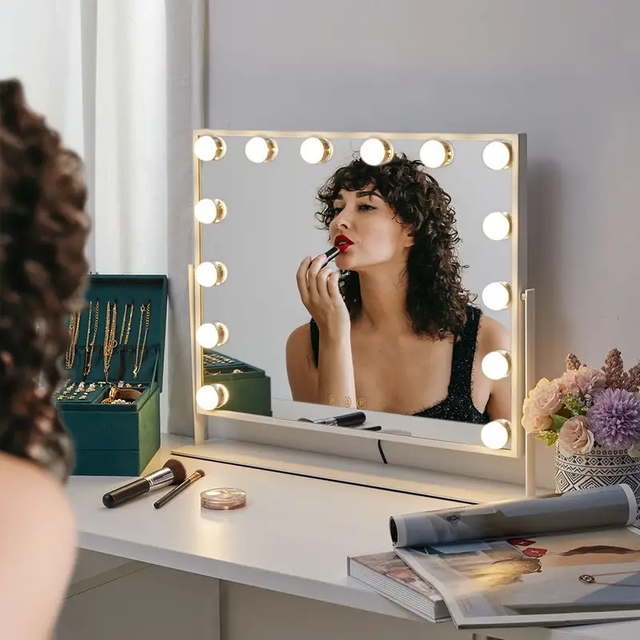 Freestand Hollywood Makeup Vanity Mirror 55cm X 45.5cm 