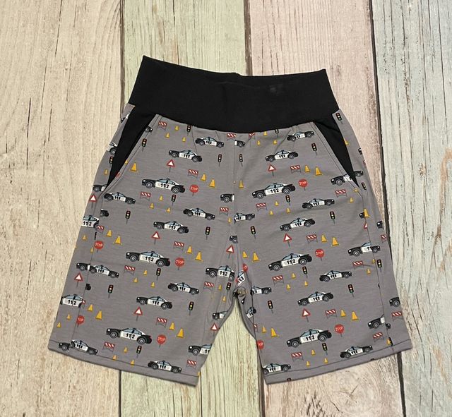 Sommerhose, Größe 140, Polizei 