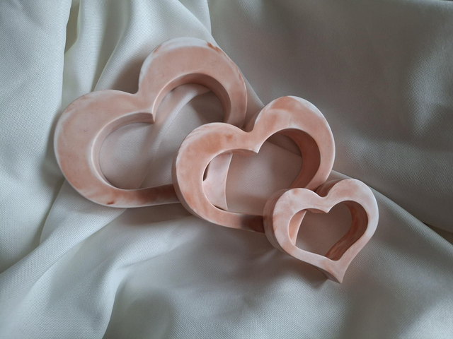 Dekoset Herzen Ziegelrot marmoriert