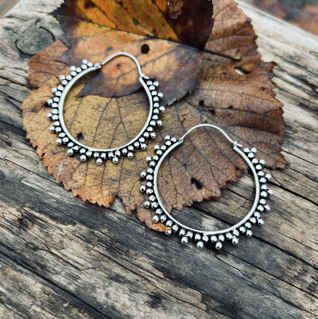 CRÉOLES ARGENTÉES MOYENNES TAILLE BOHÈME 