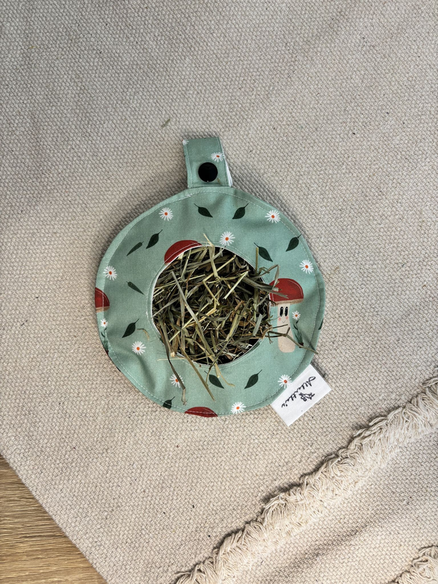 Mini sac à foin Albertha&#039;s &quot;Champignons&quot;