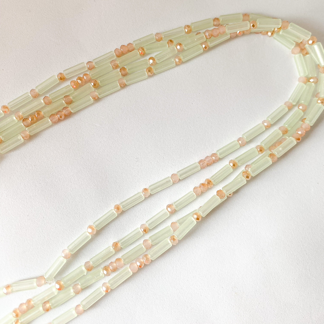 Chaîne de taille fluorescente