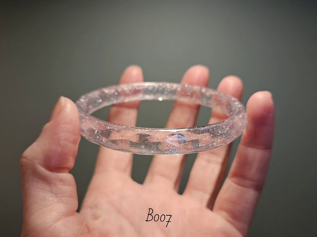 Sparkling White (B007)