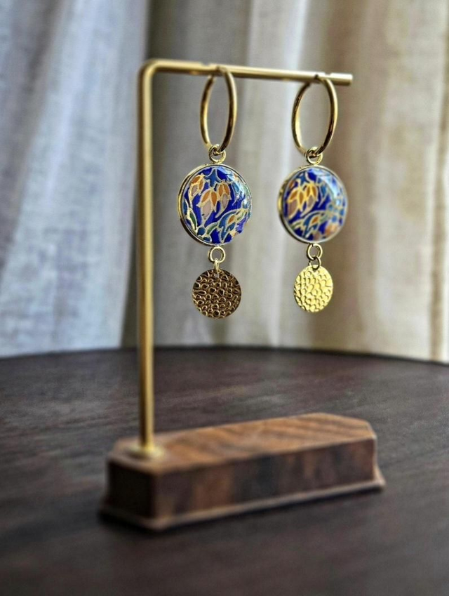 Paire de boucles d'oreilles - porcelaine Thaïlandaise - acier inoxydable doré 