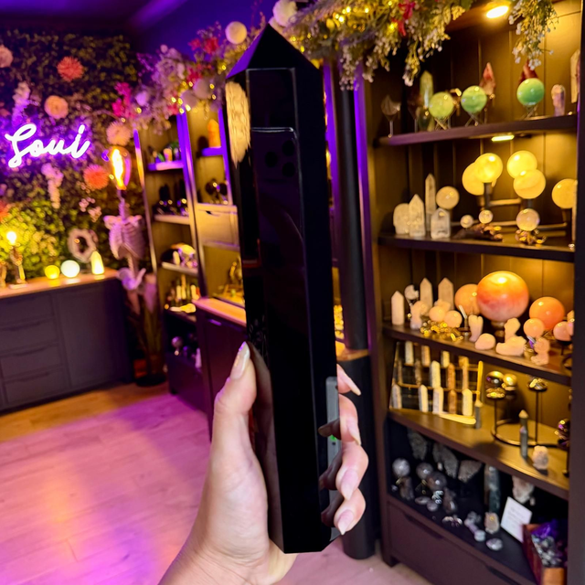 Black Obsidian Tower R52D2 