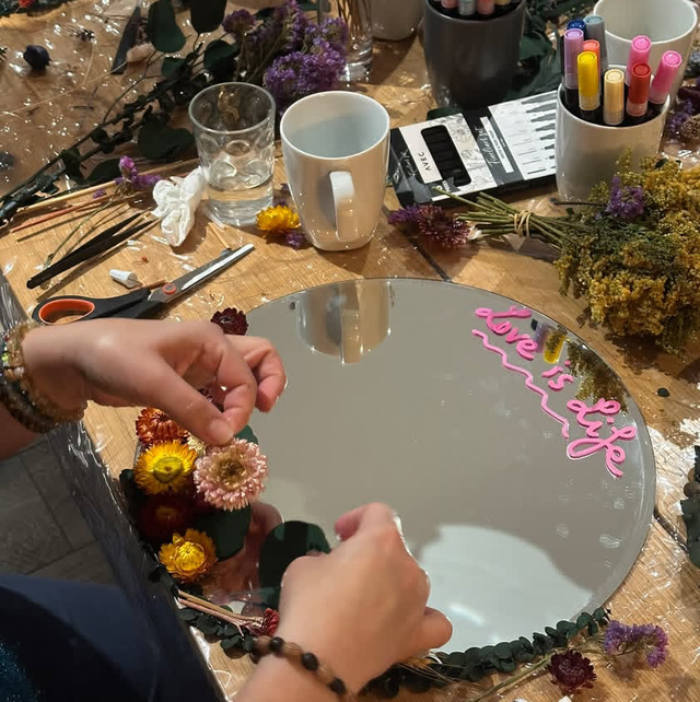 VEN.16 Janv 18h-20h • Atelier miroir fleuri 