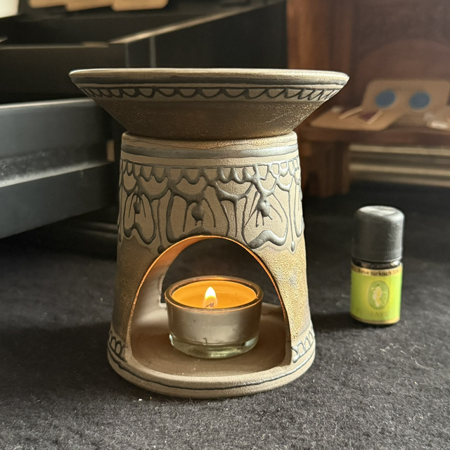 Ceramic Aroma Lamp, Essential Oil Burner Mandala Design, Handcrafted Stoneware, metallic gold dark black
