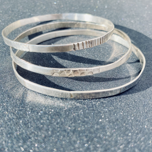 Bracelet texturé