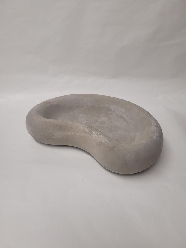 Bean Shaped Concrete Trinket Tray - Noa - MP-001