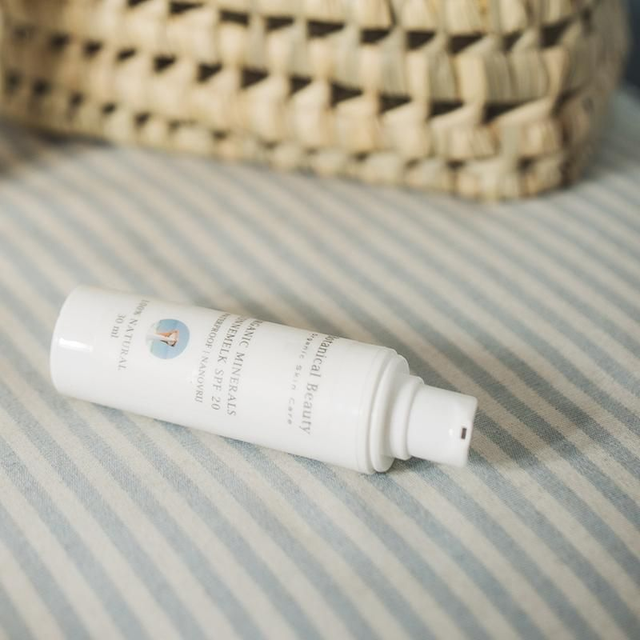 Toilettasje met mini Zonnemelk en Aloë Vera Gel