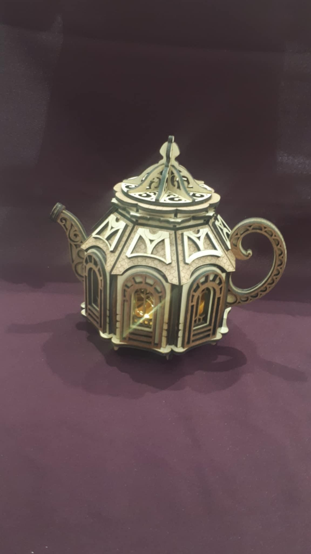 Fairy light teapot