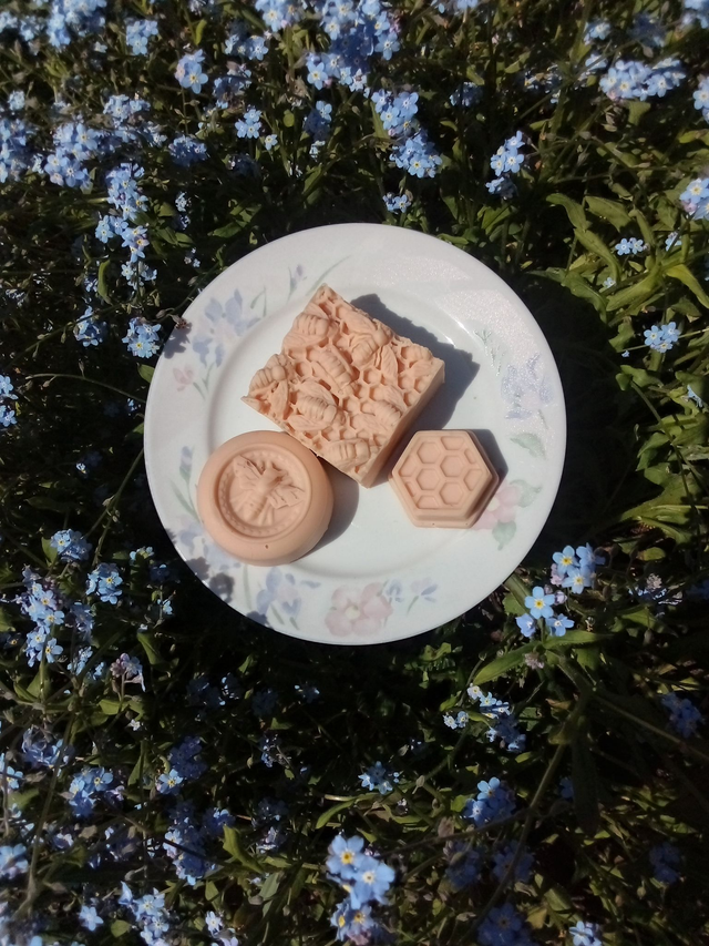 Calamine &amp; Pink Grapefruit Soap 