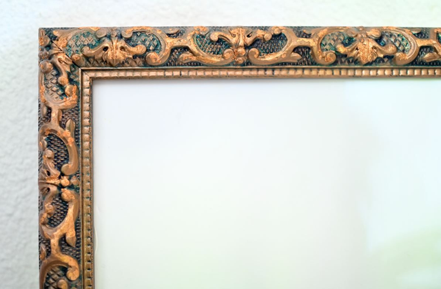 Cadre cuivré style baroque