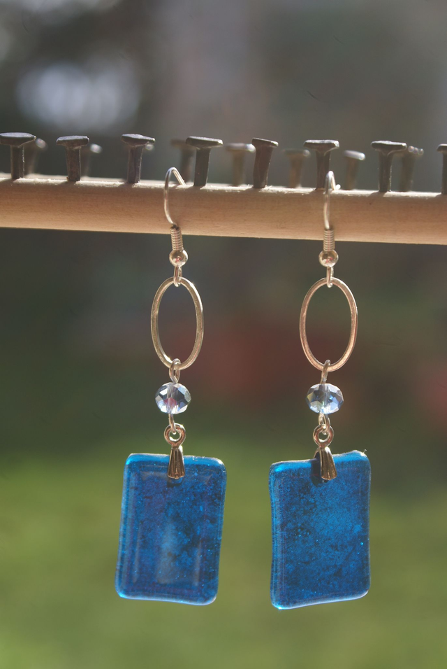  Boucles d'oreilles bleues. Numéro 10