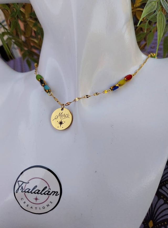 ✨Collier doré MERCI chaîne avec perles multicolores ✨