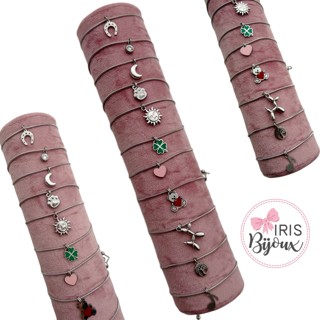 Bracciale regolabile con ciondolino