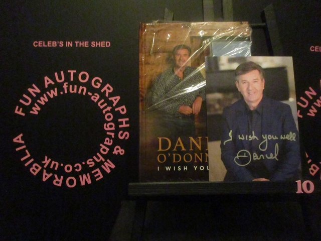 Daniel O'Donnell  - 'I Wish You Well' Album &amp; Dvd + Authentic Autographed Photograph (10)
