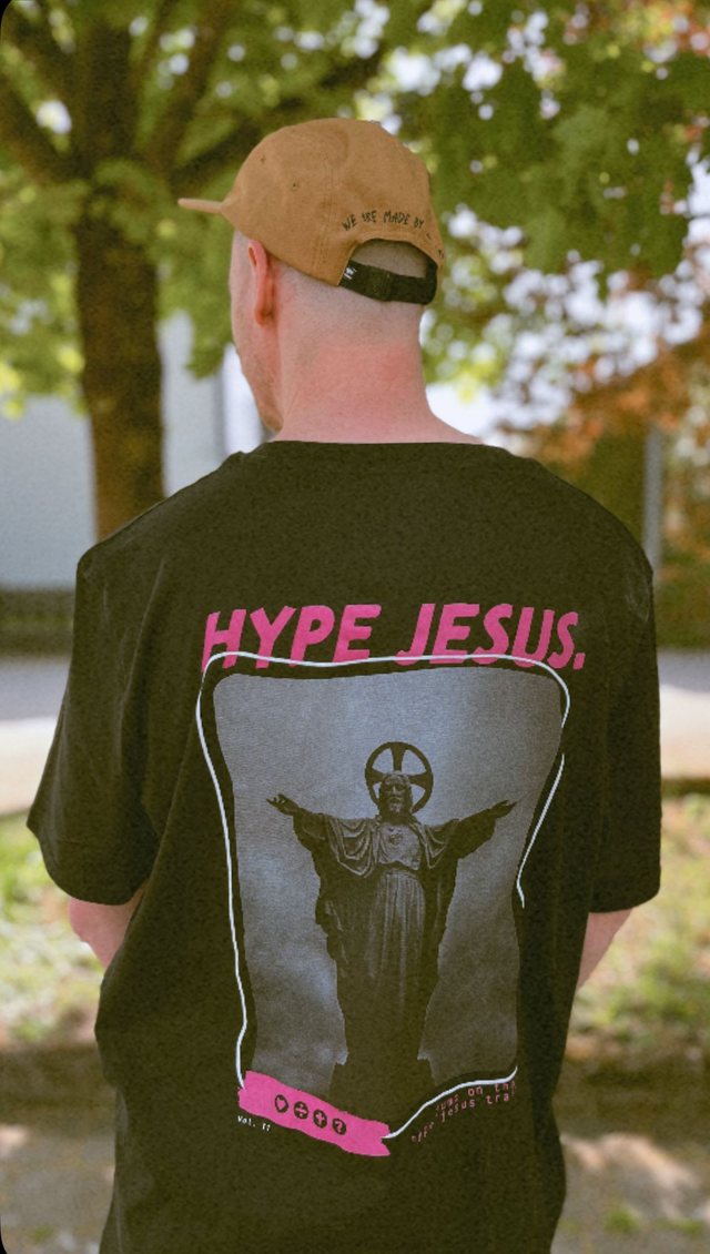 GLORYWAVES X THE FOUR ‘HYPE JESUS’ TEE UNISEX BLACK