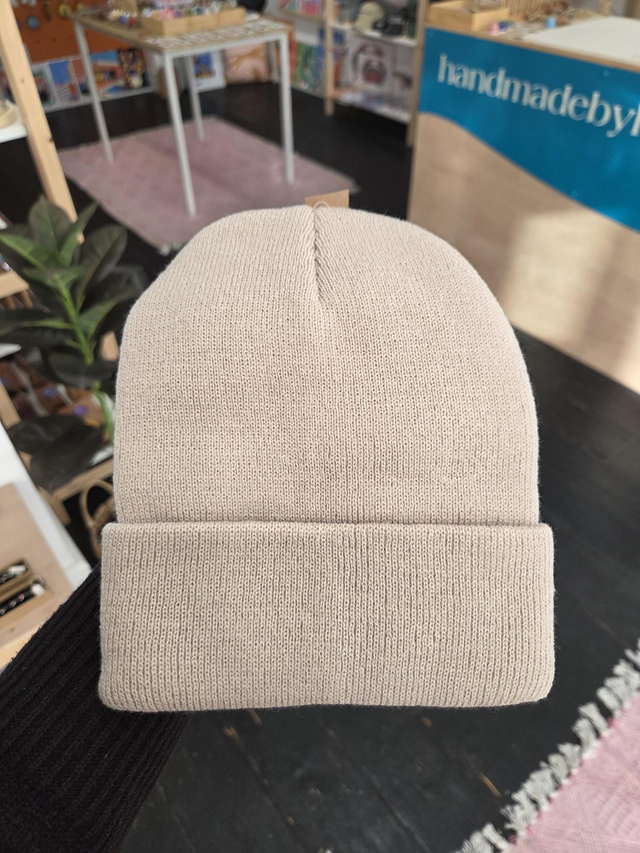 Unisex knitted beanie hat - Oatmeal - HE-196