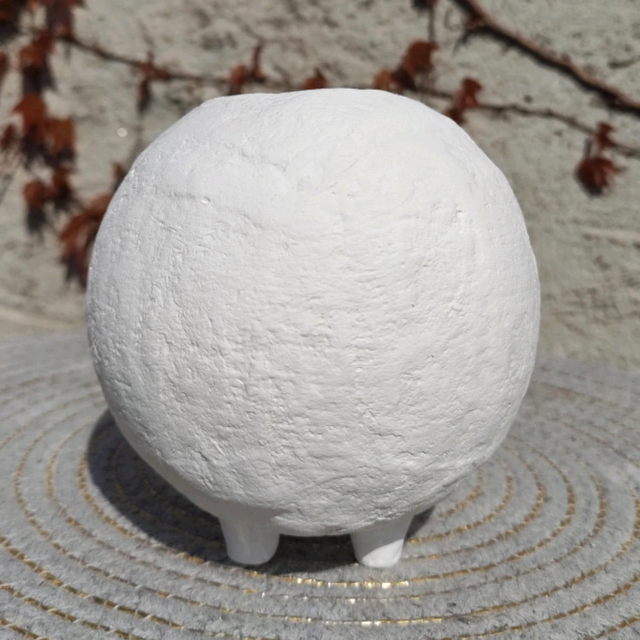 Petit vase en terre papier fabriqué à la main