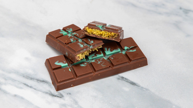 Dubai Kunafa Chocolate 75% pistachios!