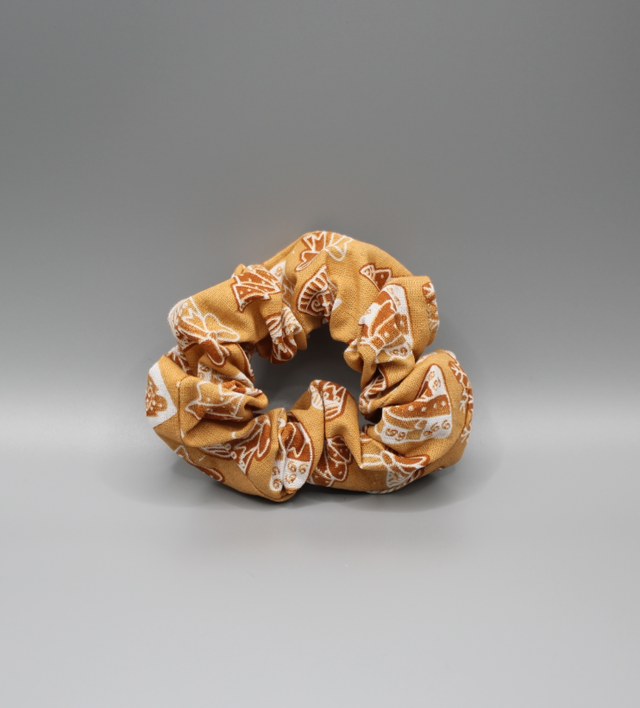 Gingerbread hair scrunchie 