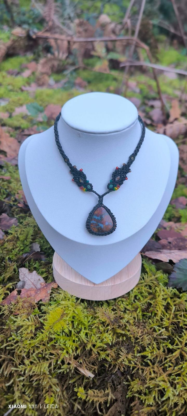 Collier avec Agathe de hongrie 