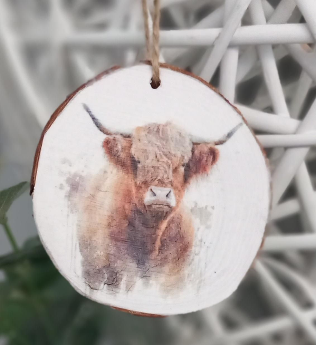 Highland cow log slice