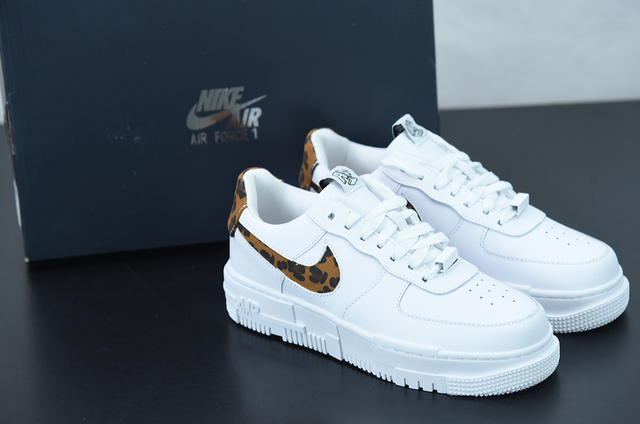Nike Air Force 1 Pixel SE, white-leopard