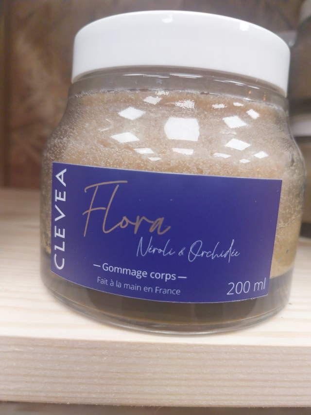 CLEVE_008 GOMMAGE CORPS FLORA 200ML