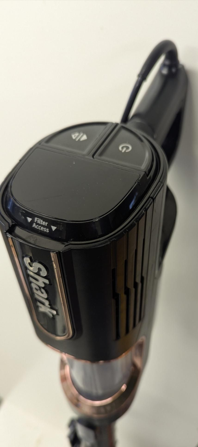 Shark HZ500 foldaway anti hair wrap vacuum 