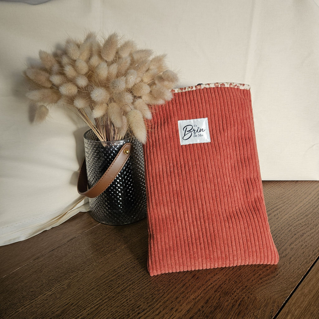 Housse de livre terracotta format Broché