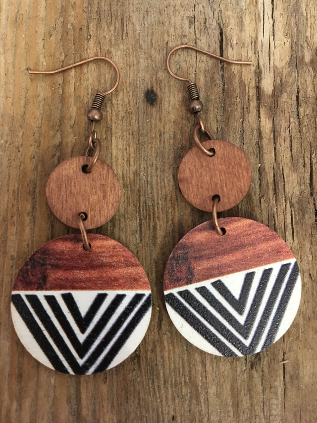 BOUCLES D'OREILLES BOIS "TRIANGLES"