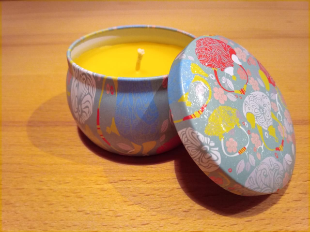 Große dekorative Blechdosenkerze, Design 9